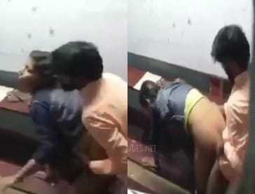 الخول ذانق بت في الثانوية في المحل ونازل فيها فشخ